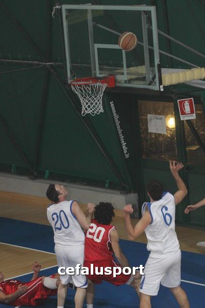120129 Aquila 077_tn.jpg